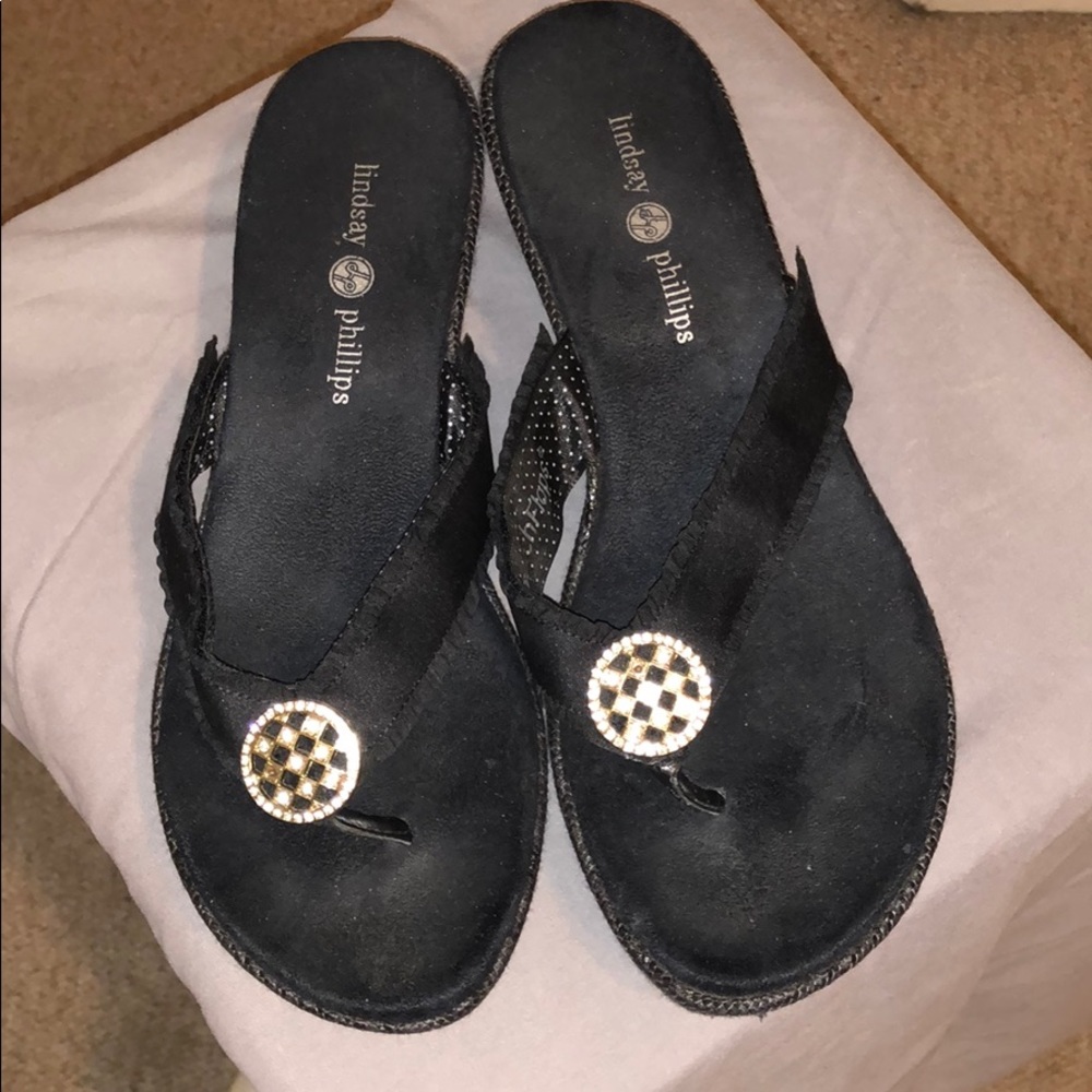 Lindsay Phillips Wedge Sandal Black size 9